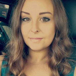 Meet your Posher, Chelsey